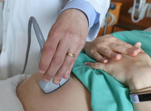 مراقبت‌های اولیه بارداری که بهترین راه برای سلامت مادر و بچه است، در آمریکا کاهش یافته